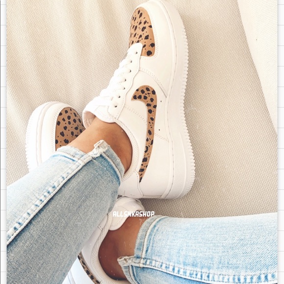 Nike air force 1 low custom leopard print - Picture 2 of 2